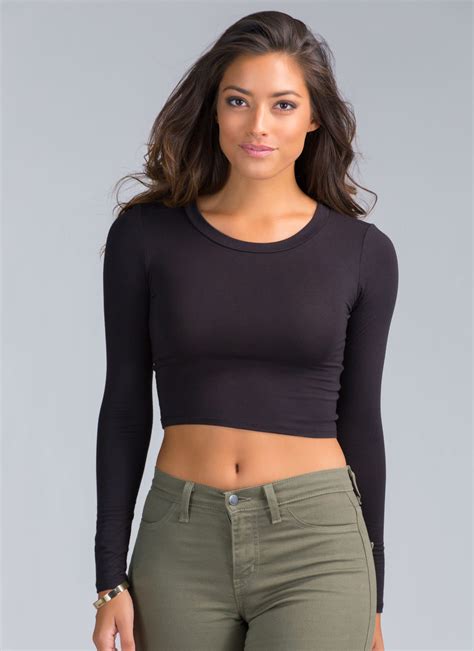 Snap Sleeve Crop Top 